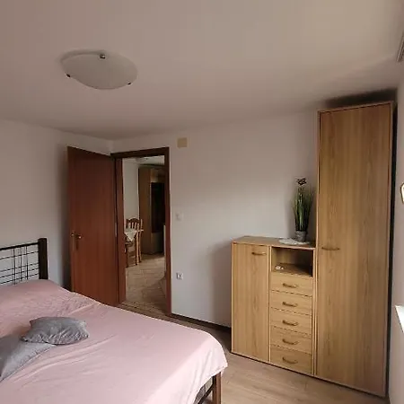 Apartma Emilio * Breginj