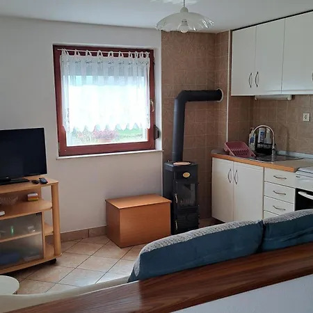Apartma Emilio * Breginj